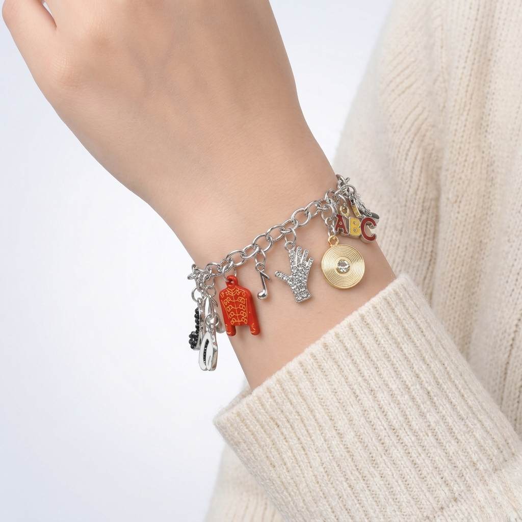 Le bracelet à charms icône de la pop